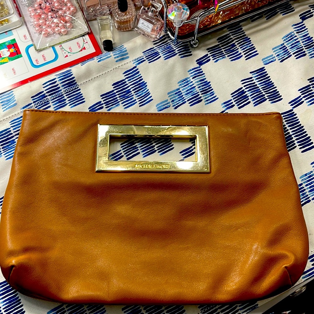 Micheal  Kors  hand bag